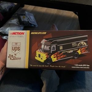 Vintage 1:32 scale, UPS, collectors van